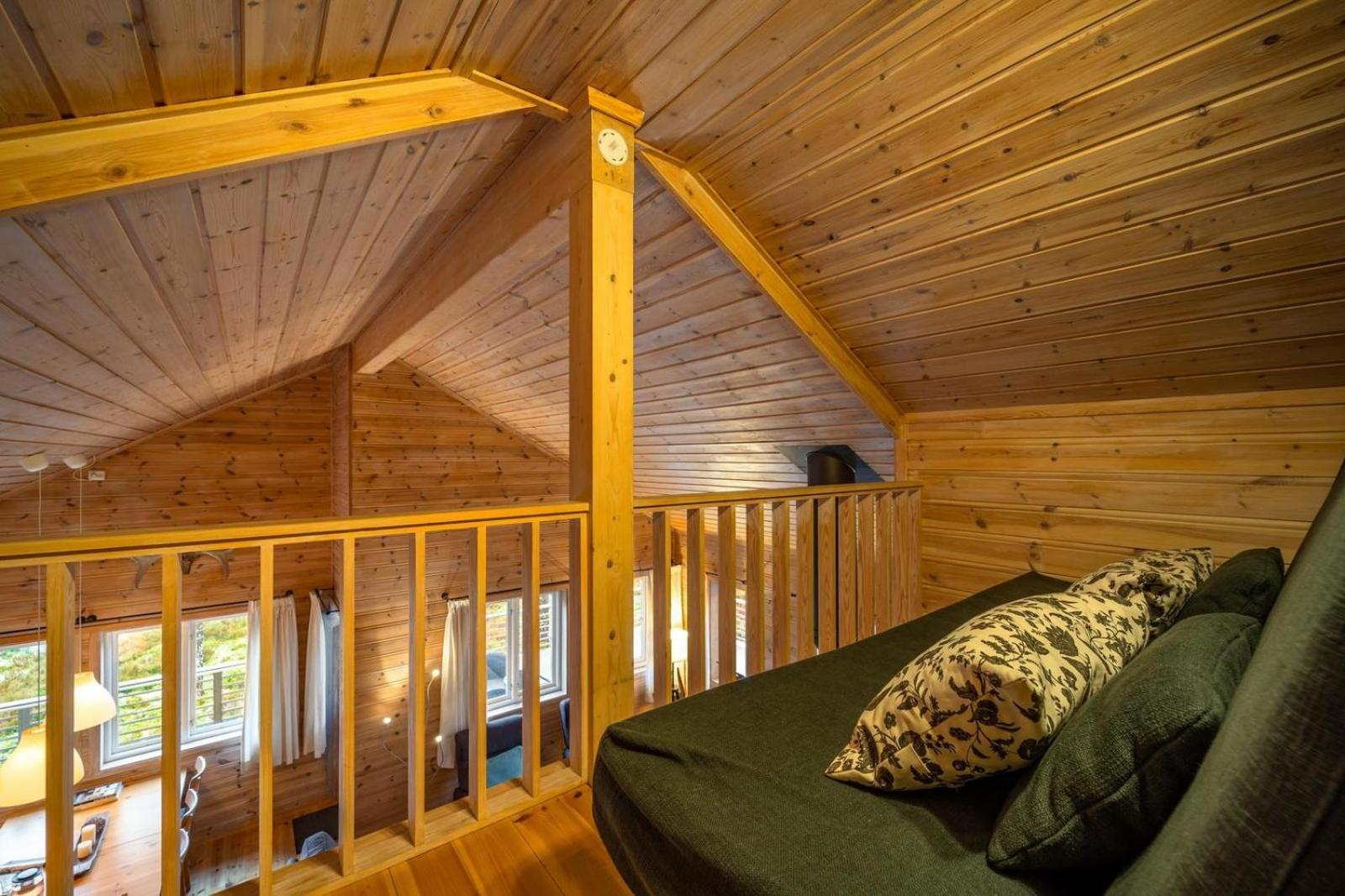 - 8p - With Sauna & Hot Tub Semesterbostad