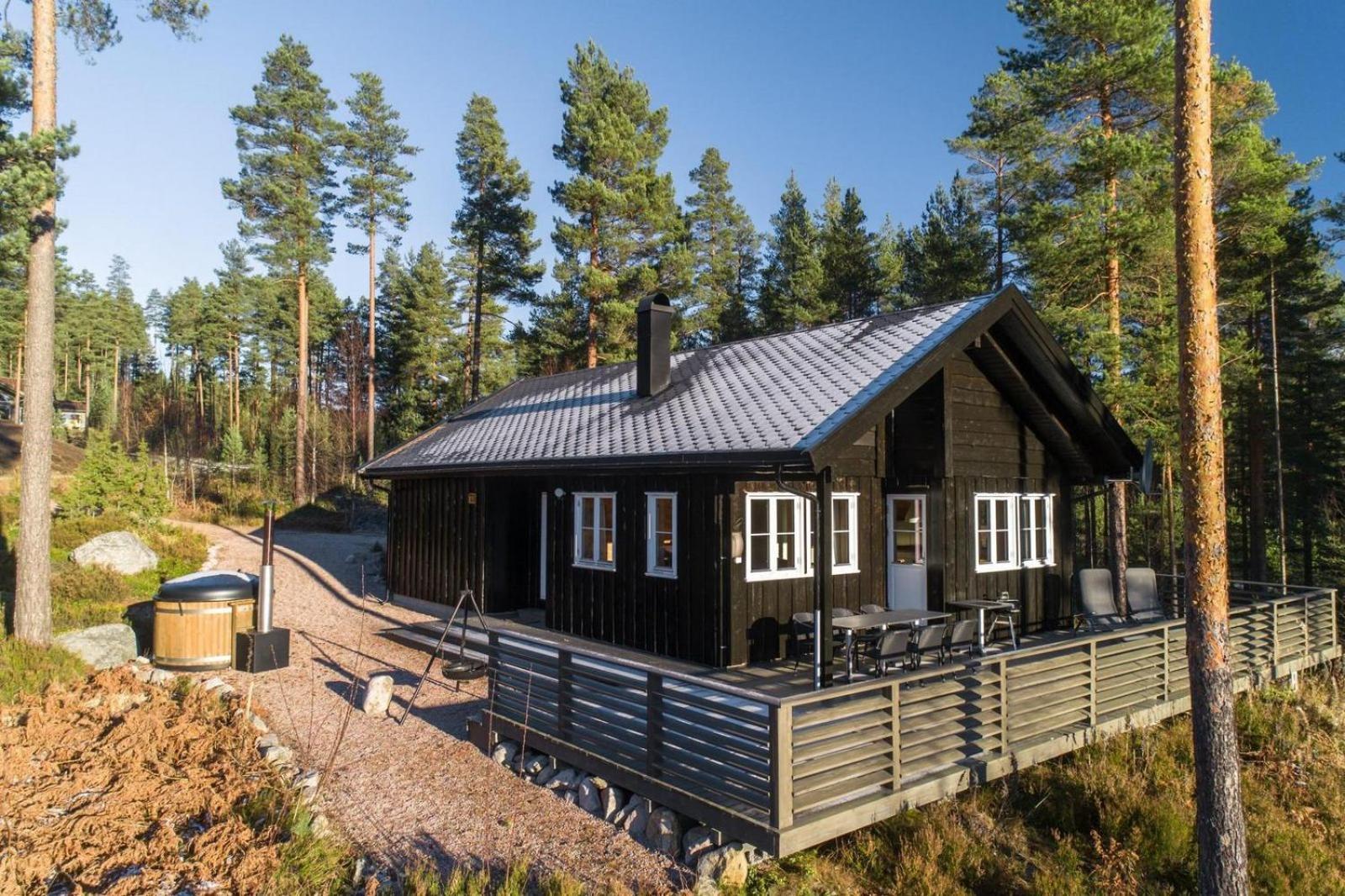 - 8p - With Sauna & Hot Tub Holiday home