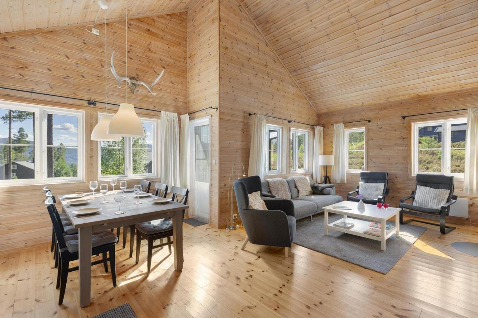 - 8p - With Sauna & Hot Tub * Vradal